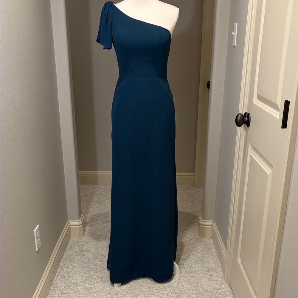 SORELLA VITA One-Shoulder Dark Green Dress
